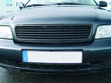 Emblemlös grill - Audi A4 95-01