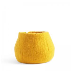 Medium rounded flower pot in yellow made of wool.