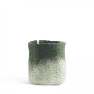 Medium flower pot in moss green and white, made of wool with ombre effect.