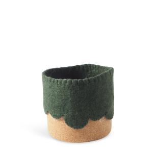 Green flowerpot in 100% wool and cork.