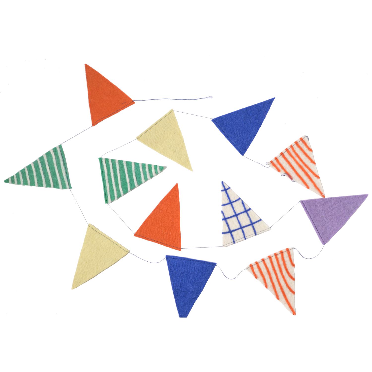 GARLAND, party flags