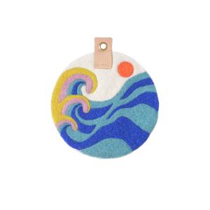 TRIVET, ART, waves of skanor