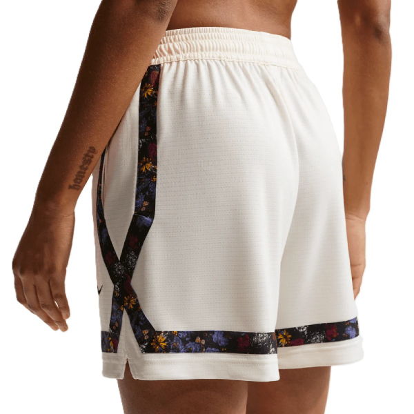 Nike Wmns Crossover 5" shorts Sail/Svart