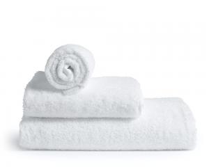 Vita badhanddukar av högsta kvalitet från Rpde Bath. Tillverkade av 100% bomullsfrotté