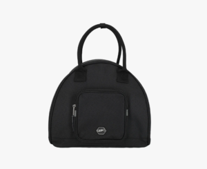 HJÄLMVÄSKA BLACK