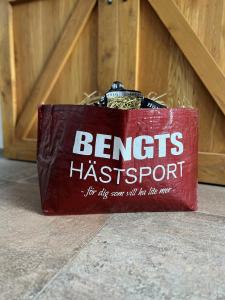 HÖPÅSE BENGTS HÄSTSPORT VINRÖD