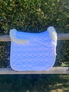 DRESSYRSCHABRAK SQUARE VIT