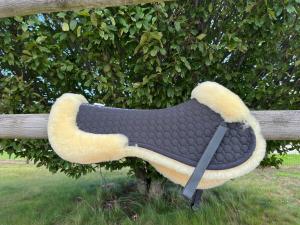 SADELPAD HOPP SVART/NATUR