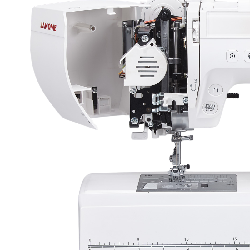 Öppningsbar sidokåpa på Allvis 740 DC visar robust aluminiumstomme