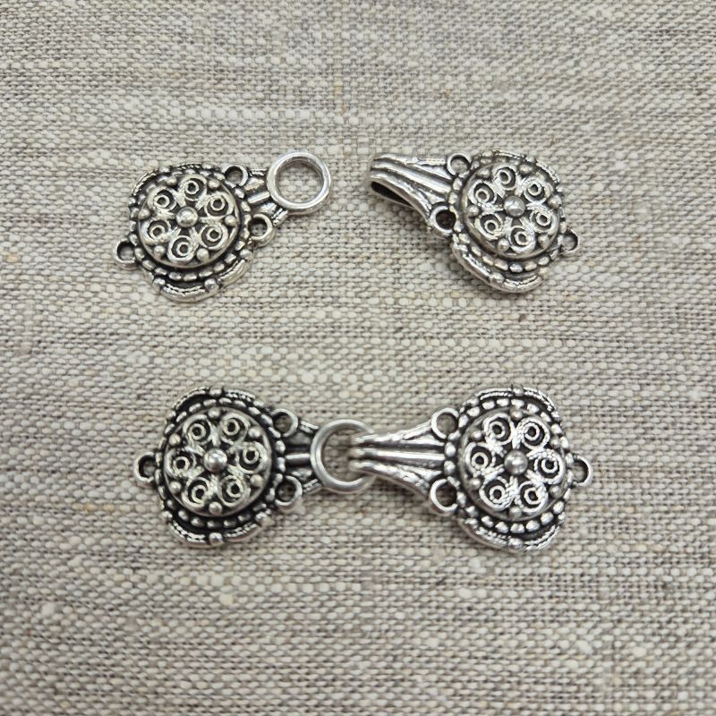 Hakspänne 55 mm, antik silver