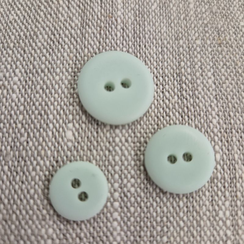 Matt plastknapp 2 hål - Mint