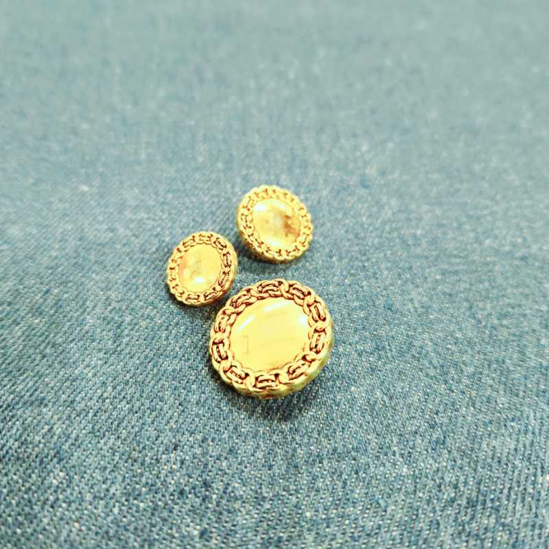 Metallknapp med hals - Mörk guld