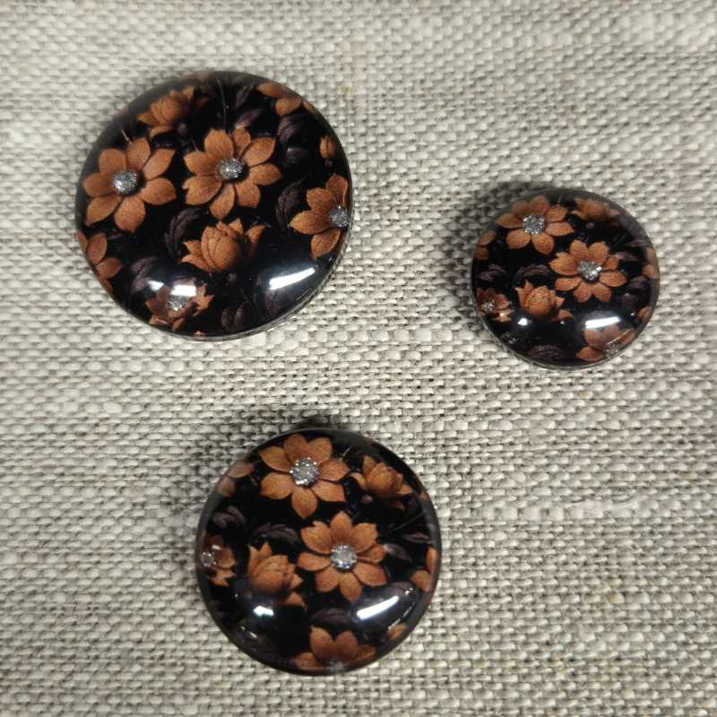 Dekorknapp Blommig Undersydd Brun