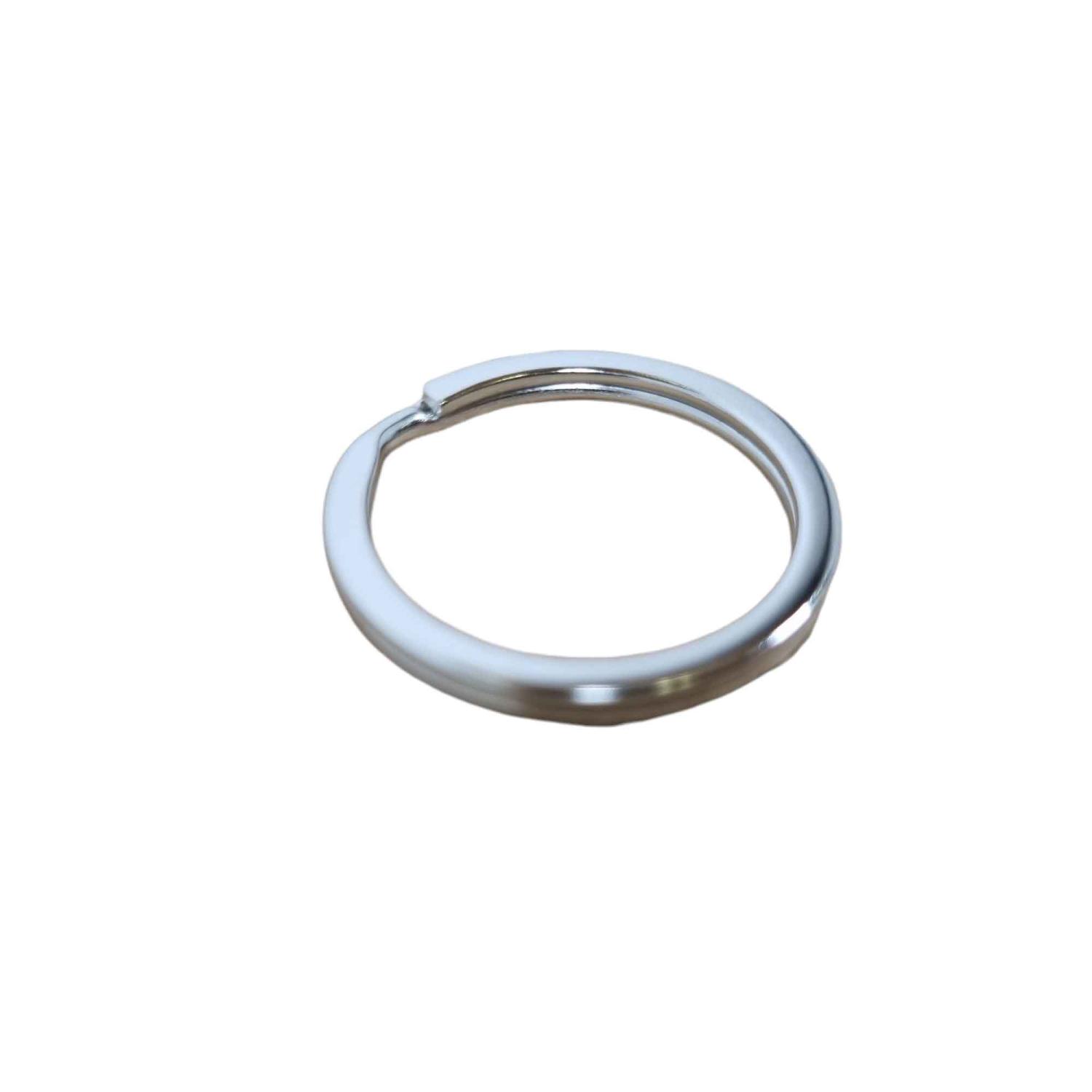 Nyckelring 25 mm Silverfärgad