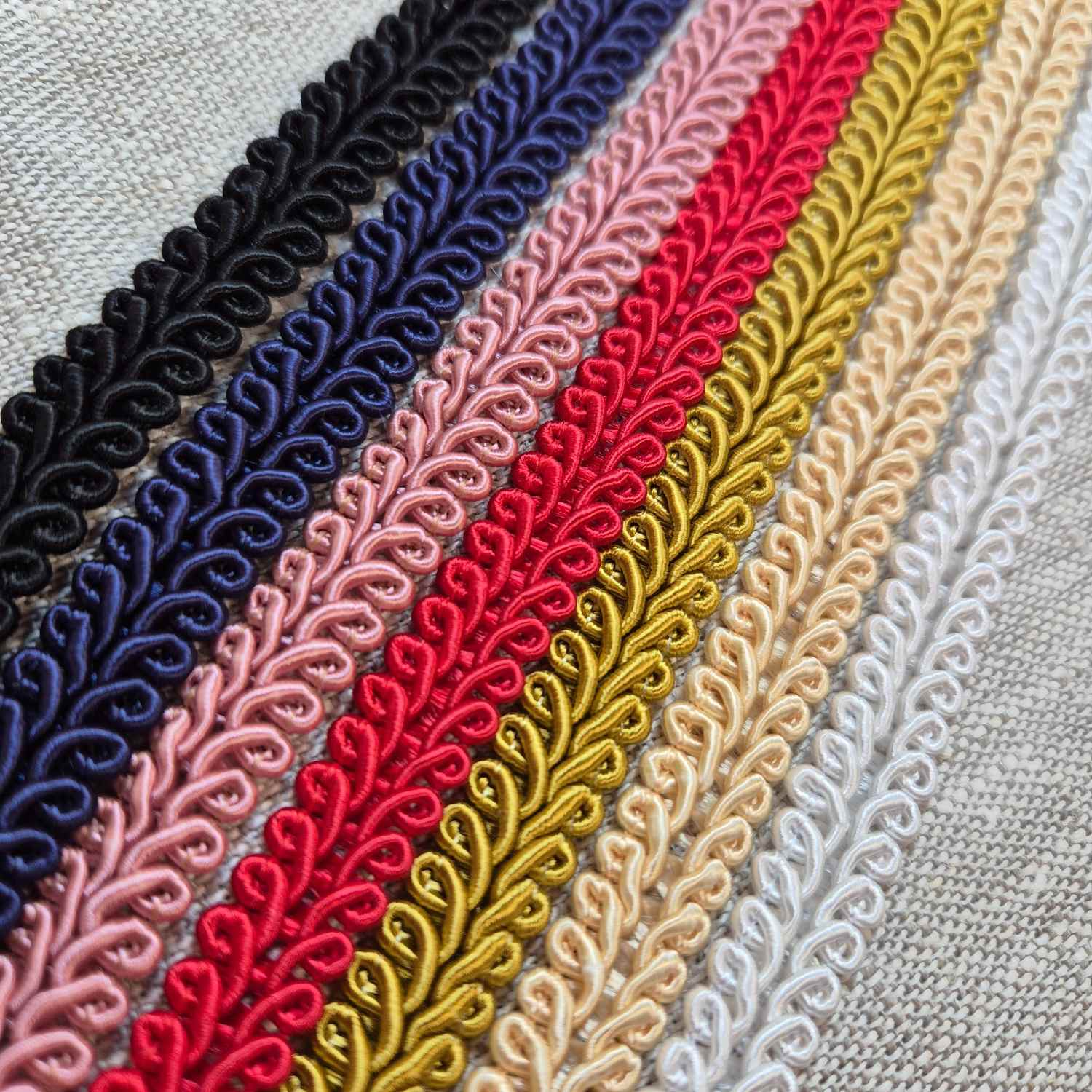 Möbelband agraman 10 mm