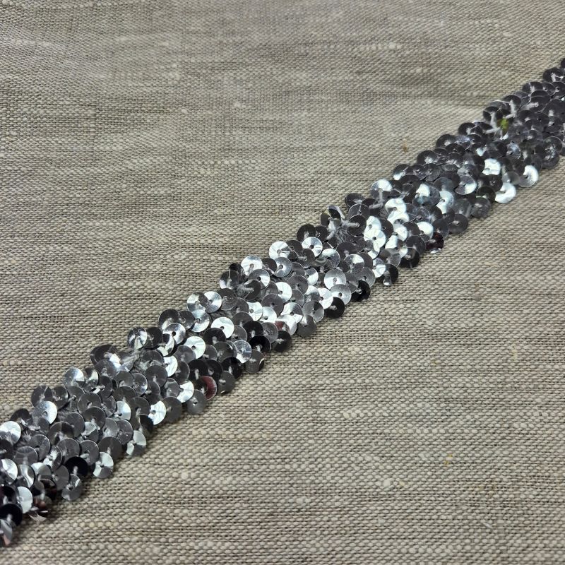 Elastiskt paljettband 30 mm, silver