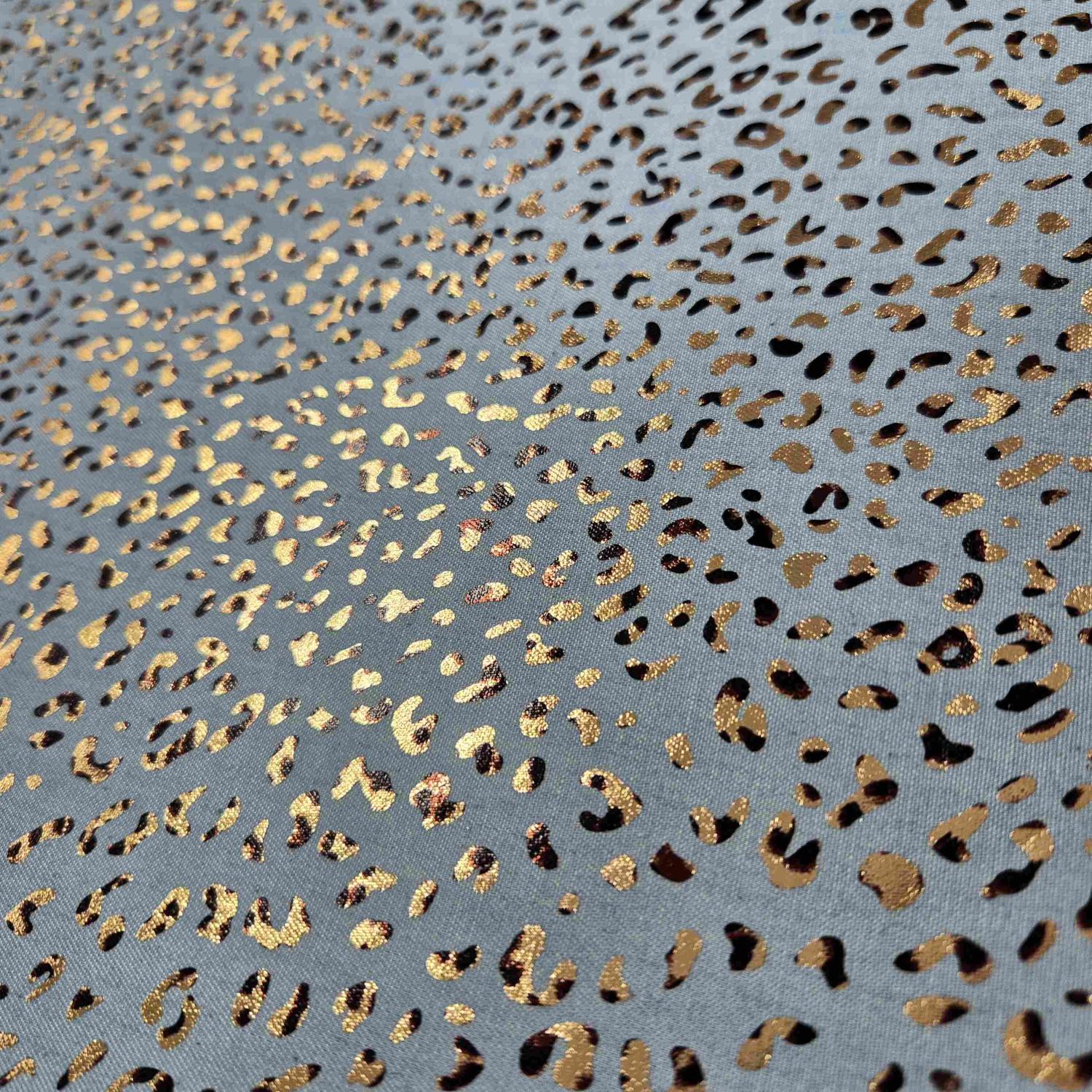 Jeans med leopardprint folie Ljusblå