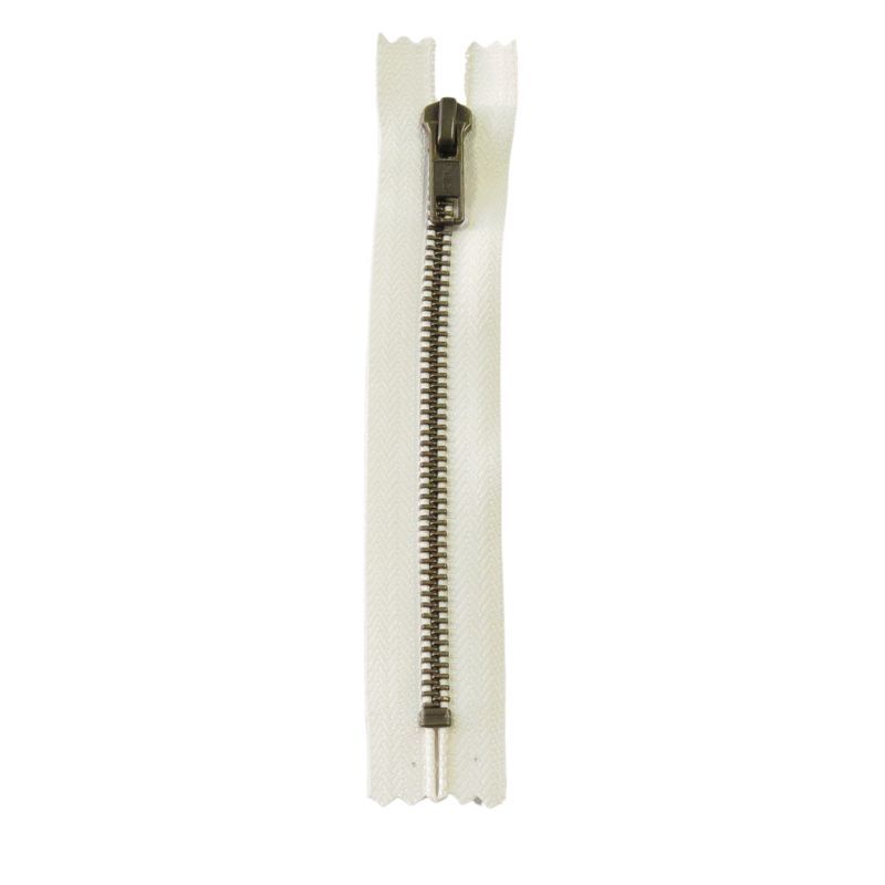 YKK blixtlås, 6 mm antikmässing - naturvit