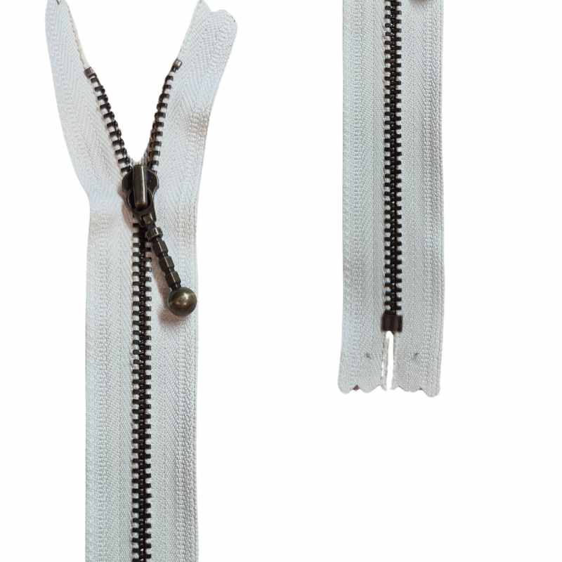 YKK blixtlås med droppe, 4 mm antikmässing - naturvit