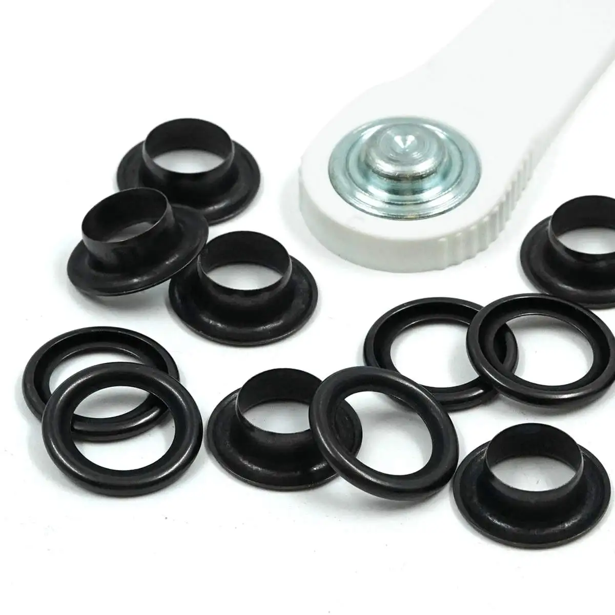 Öljetter Svart 11 mm, 15 st