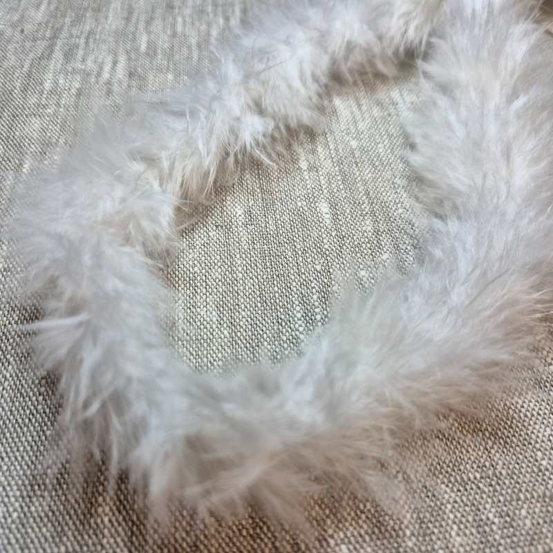 Boa/marabou vit