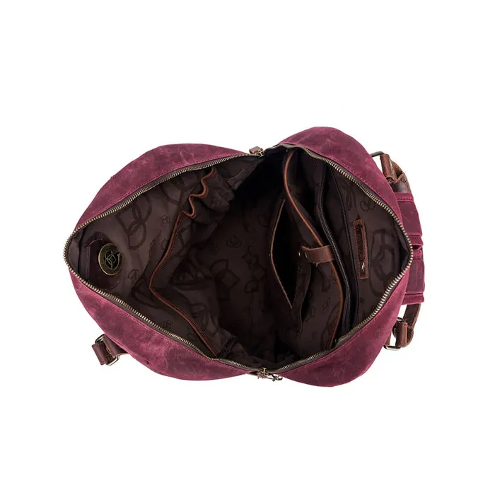 Della Q Canvas backpack