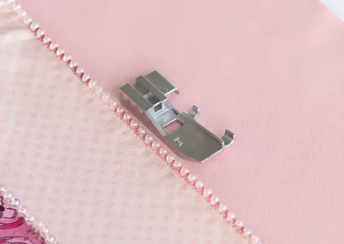 Pärlfot för pärlor upp till 4 mm - Baby Lock grupp 10