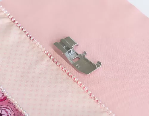 Pärlfot för pärlor upp till 4 mm - Baby Lock grupp 9
