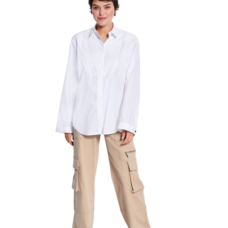 Burda 5700 - Blusar