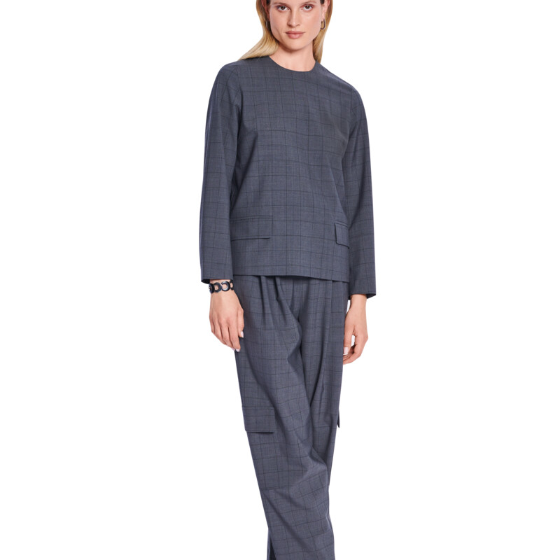 Burda 5701 - Blusar