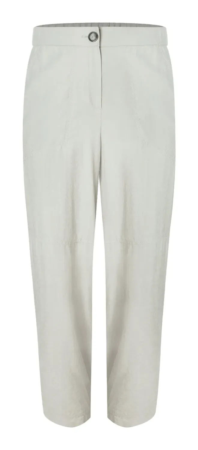 Burda 5703 byxor dam, stl 46-60