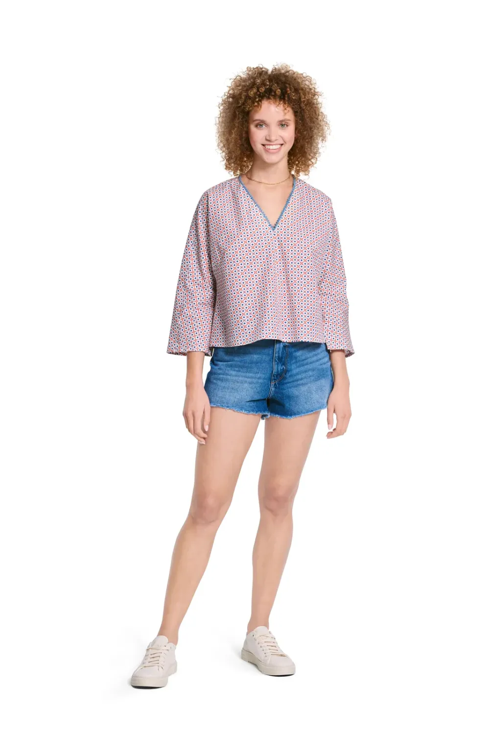 Burda 5776 – Strandblus dam (34-48)