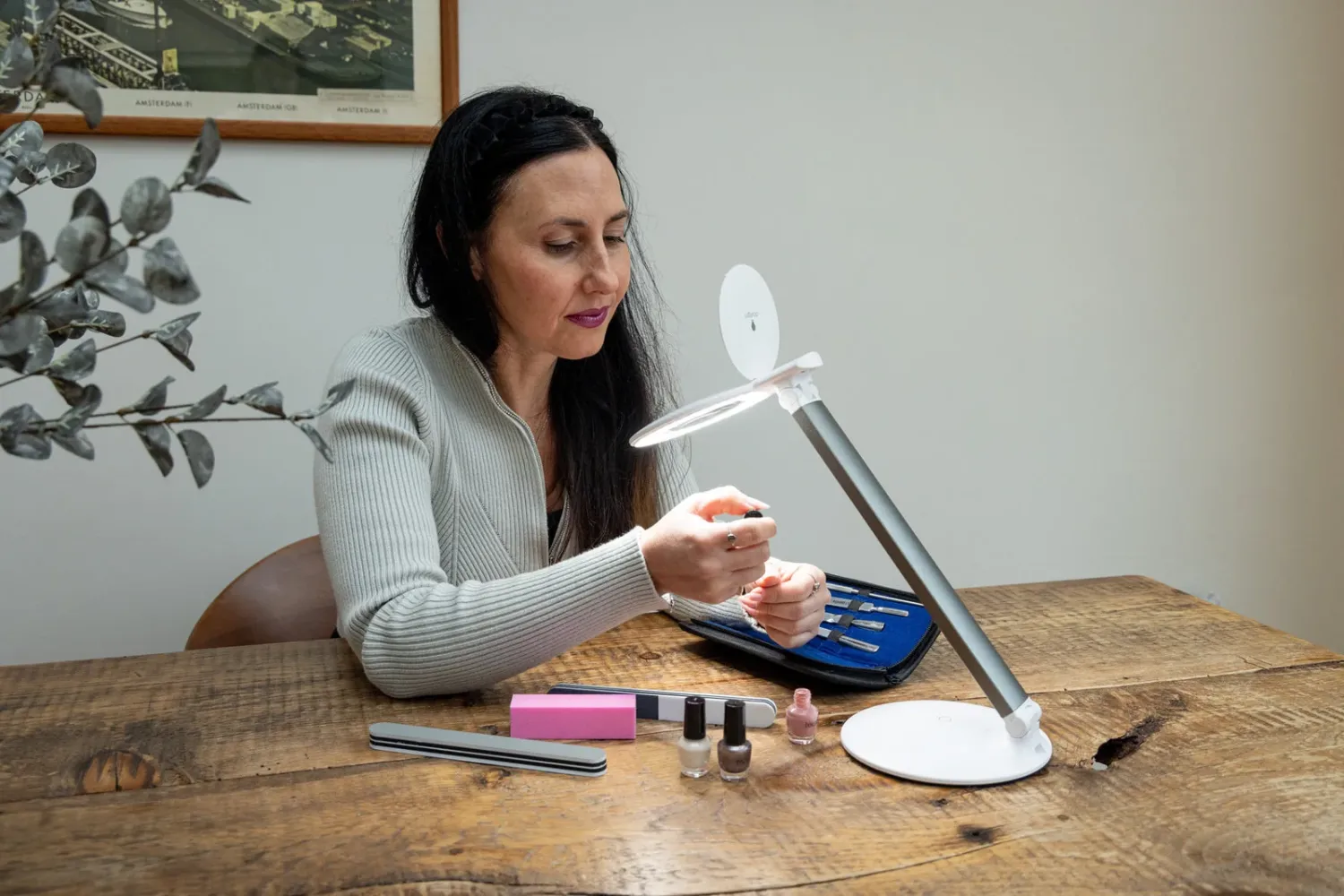Halo Go 2 Daylight - Portabel lampa med förstoringsglas