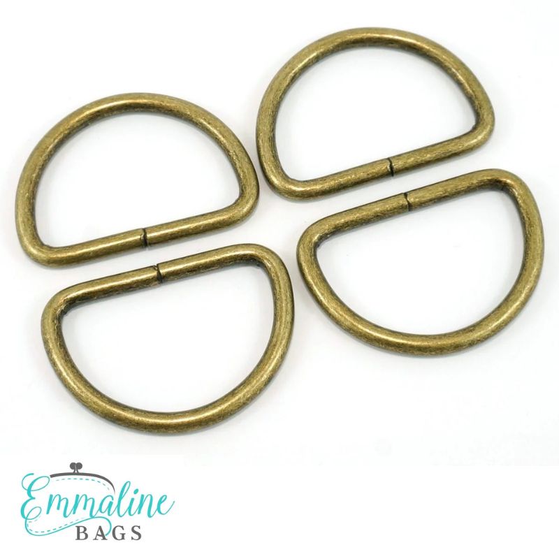 D-ringar Emmaline, 4-pack - 38 mm, antikmässing
