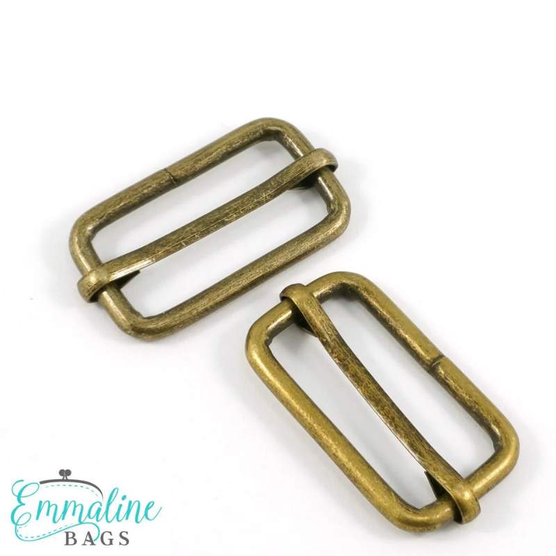 Reglagespännen Emmaline, 2-pack - 32 mm, antikmässing