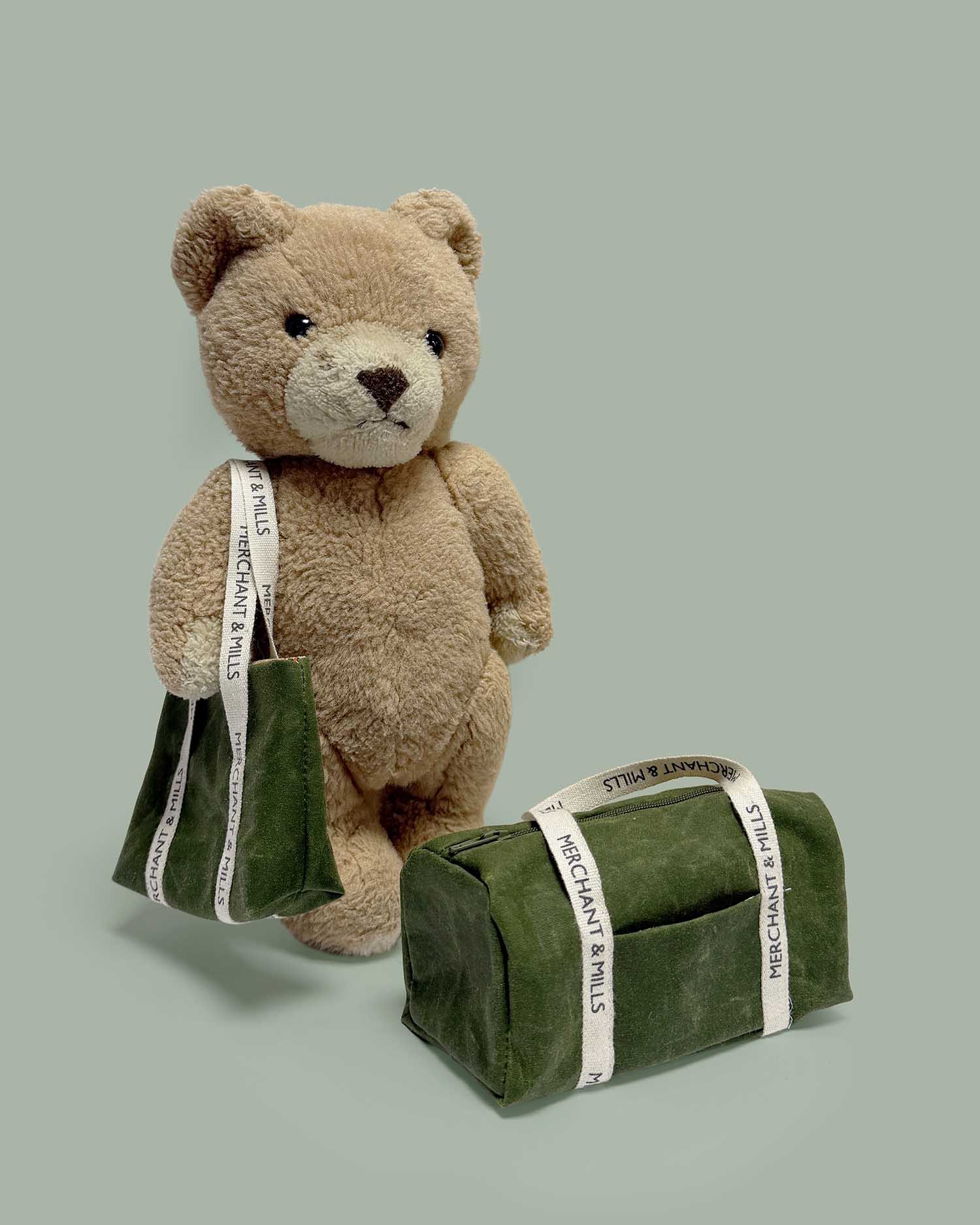 Sy till babydocka – 2. Utrustning & tillbehör (43 cm) – Ida Victoria