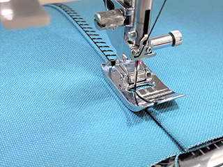 Janome Bi-Level-fot vänster, 9 mm