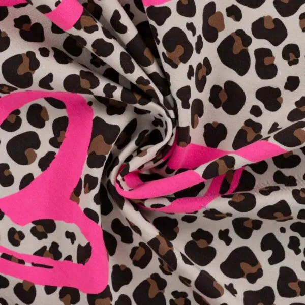 French terry, digitaltryckt – leopard med rosa hjärtan