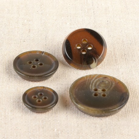 Kostymknapp Hornimitation - Melerad Brun