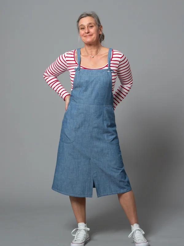Mönsterfabriken Astrid hängselklänning