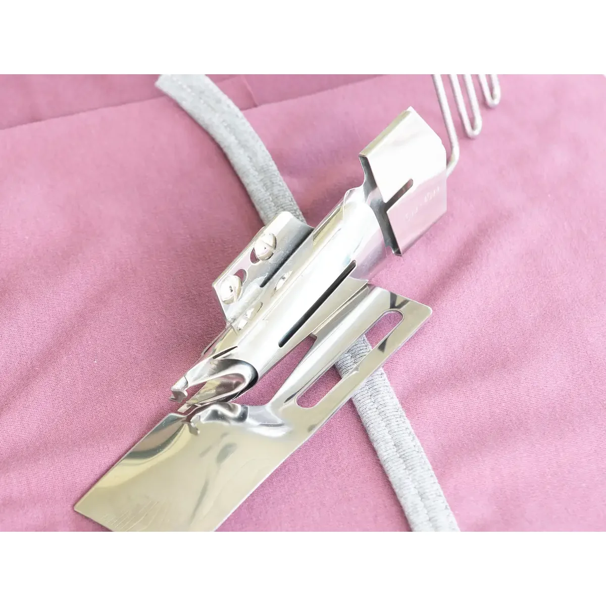 Kantbandsvikare 12 mm - 3-vik Baby Lock (9A,9B,9D,11)