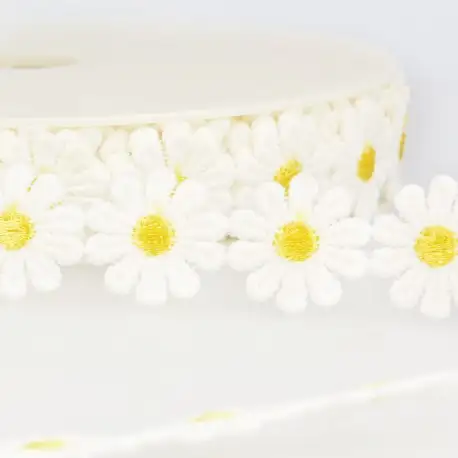 Gepyrspets Blomma - Vit och gul