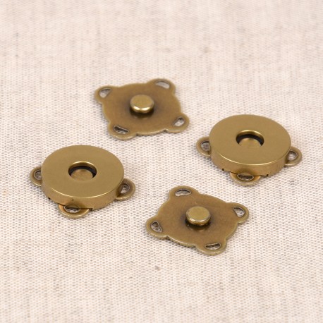 Magnettryckknapp 19 mm - Mässingsfärgad