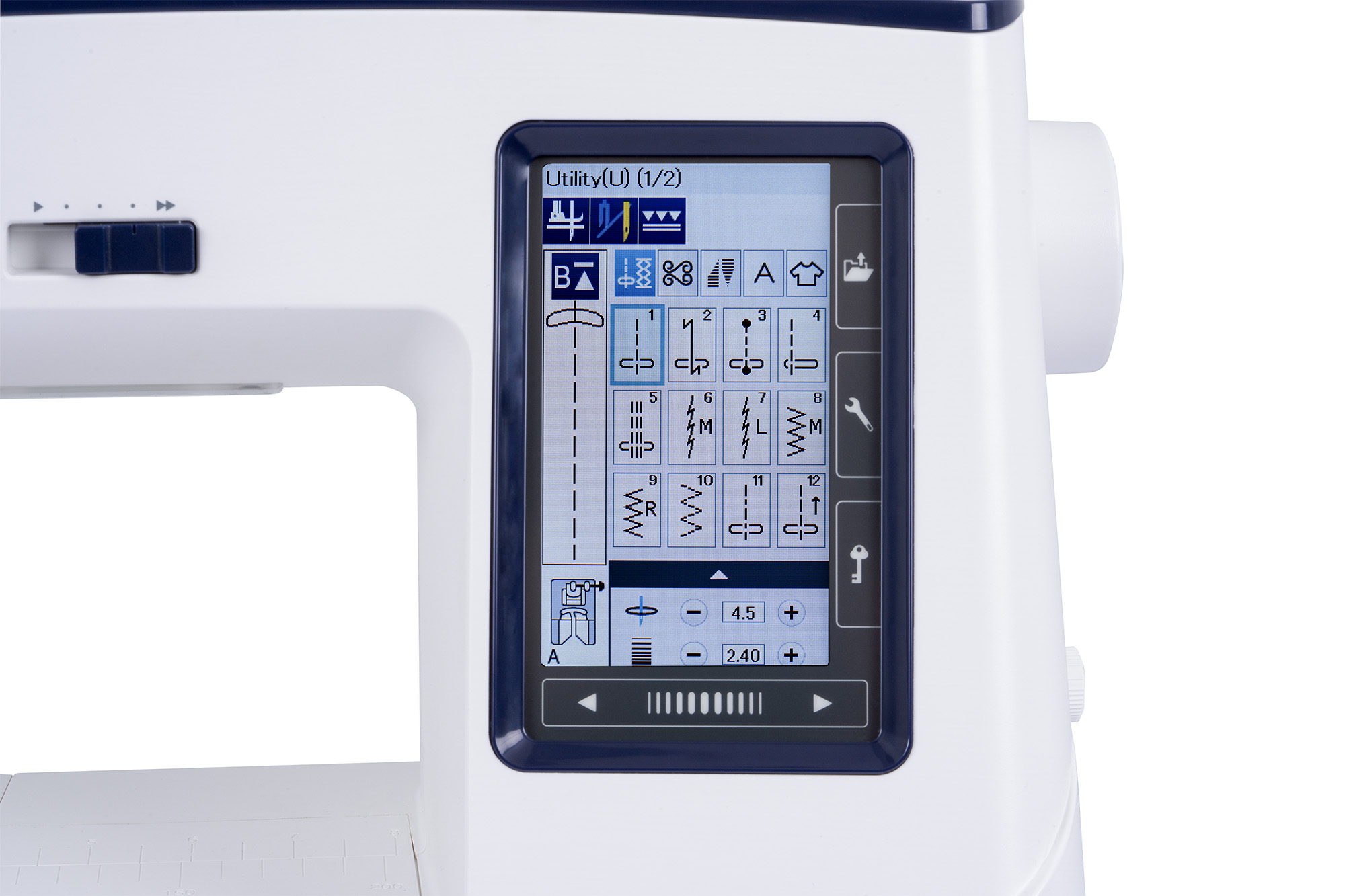 Färg-LCD-touchscreen på Janome Skyline S7 AE med sömsval