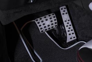 Brabus Pedalsats gaspedal bromspedal G63