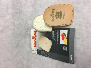 Pedag - Stabil hälkudde skålad