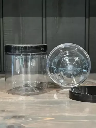 Kryddburk i PET-plast 250 ml Svart plast lock (250 ml)