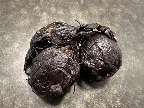 Black Onion hel Ekologisk (ca 50 g)