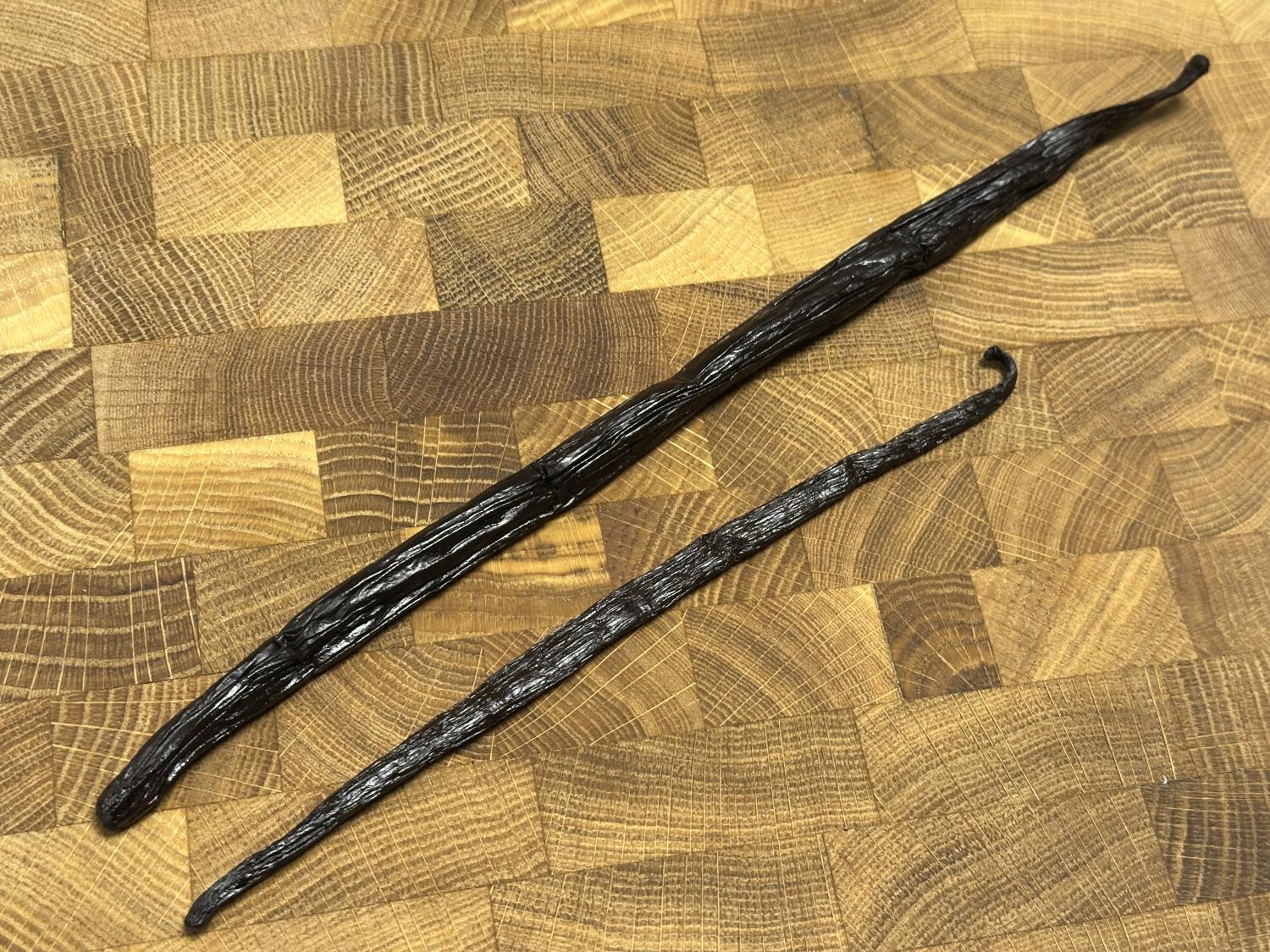 Vaniljstång Madagaskar Pompona 1 stång (vikt 16 - 19 gram)