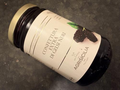 Italiensk marmelad med Svarta Mullbär(360 g)